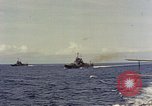 Standbild USA Segler Pacific Theater, 1943, aus Sekunde 12 historischem Filmmaterial Videoclip 65675053307