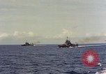 Standbild USA Segler Pacific Theater, 1943, aus Sekunde 22 historischem Filmmaterial Videoclip 65675053307