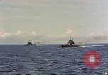 Standbild USA Segler Pacific Theater, 1943, aus Sekunde 27 historischem Filmmaterial Videoclip 65675053307