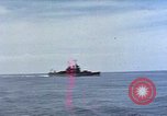 Standbild USS Honolulu CL-48 Kolombangara Salomonen, 1943, aus Sekunde 1 historischem Filmmaterial Videoclip 65675053312