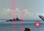 Standbild USS Honolulu CL-48 Kolombangara Salomonen, 1943, aus Sekunde 59 historischem Filmmaterial Videoclip 65675053312