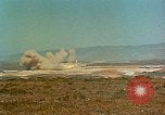 Standbild Atlas Rakete Vandenberg Air Force Base California USA, 1968, aus Sekunde 28 historischem Filmmaterial Videoclip 65675053319