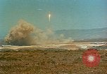 Standbild Atlas Rakete Vandenberg Air Force Base California USA, 1968, aus Sekunde 35 historischem Filmmaterial Videoclip 65675053319