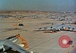 Standbild Atlas Rakete Vandenberg Air Force Base California USA, 1968, aus Sekunde 56 historischem Filmmaterial Videoclip 65675053319