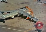 Standbild Atlas Rakete Vandenberg Air Force Base California USA, 1968, aus Sekunde 61 historischem Filmmaterial Videoclip 65675053319