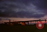 Standbild Atlas Rakete Vandenberg Air Force Base California USA, 1968, aus Sekunde 43 historischem Filmmaterial Videoclip 65675053320