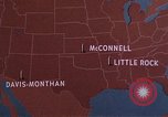 Image missile Titan II McConnell Air Force Base Kansas USA, 1965, de la seconde 27 séquences d'archives historiques vidéo 65675053326