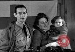Standbild Deutsch Krieg Braut eintrifft New York City USA, 1945, aus Sekunde 17 historischem Filmmaterial Videoclip 65675053329