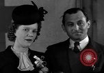 Standbild Deutsch Krieg Braut New York City USA, 1945, aus Sekunde 10 historischem Filmmaterial Videoclip 65675053330