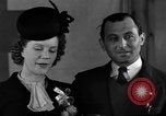 Standbild Deutsch Krieg Braut New York City USA, 1945, aus Sekunde 11 historischem Filmmaterial Videoclip 65675053330