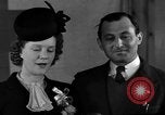 Standbild Deutsch Krieg Braut New York City USA, 1945, aus Sekunde 27 historischem Filmmaterial Videoclip 65675053330
