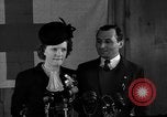 Standbild Deutsch Krieg Braut New York City USA, 1945, aus Sekunde 52 historischem Filmmaterial Videoclip 65675053330