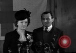 Standbild Deutsch Krieg Braut New York City USA, 1945, aus Sekunde 53 historischem Filmmaterial Videoclip 65675053330