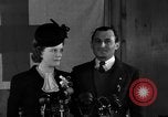Standbild Deutsch Krieg Braut New York City USA, 1945, aus Sekunde 55 historischem Filmmaterial Videoclip 65675053330