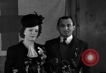 Standbild Deutsch Krieg Braut New York City USA, 1945, aus Sekunde 57 historischem Filmmaterial Videoclip 65675053330