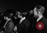 Immagine di Guerra Inglese spose arrivare in America New York City USA, 1945, secondo 47 filmato di repertorio 65675053335