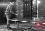 Immagine di Stati Uniti di combattenti Wiesbaden Germania, 1945, secondo 11 filmato di repertorio 65675053339