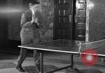 Immagine di Stati Uniti di combattenti Wiesbaden Germania, 1945, secondo 14 filmato di repertorio 65675053339