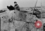 Immagine di Le forze tedesche combattono i sovietici sul fronte orientale nella guerra mondiale II Russia, 1944, secondo 19 filmato di repertorio 65675053350