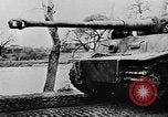 Immagine di Le forze tedesche combattono i sovietici sul fronte orientale nella guerra mondiale II Russia, 1944, secondo 24 filmato di repertorio 65675053350