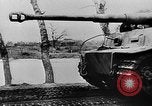 Immagine di Le forze tedesche combattono i sovietici sul fronte orientale nella guerra mondiale II Russia, 1944, secondo 25 filmato di repertorio 65675053350