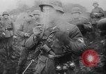 Immagine di Le forze tedesche combattono i sovietici sul fronte orientale nella guerra mondiale II Russia, 1944, secondo 37 filmato di repertorio 65675053350