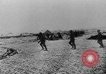 Immagine di Le forze tedesche combattono i sovietici sul fronte orientale nella guerra mondiale II Russia, 1944, secondo 54 filmato di repertorio 65675053350