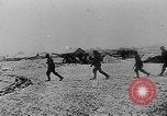 Immagine di Le forze tedesche combattono i sovietici sul fronte orientale nella guerra mondiale II Russia, 1944, secondo 55 filmato di repertorio 65675053350