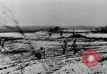 Immagine di I tedeschi Panzer Grenadiers impegnano le forze sovietiche sul fronte orientale Russia, 1944, secondo 26 filmato di repertorio 65675053351