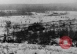 Immagine di I tedeschi Panzer Grenadiers impegnano le forze sovietiche sul fronte orientale Russia, 1944, secondo 40 filmato di repertorio 65675053351