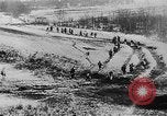 Immagine di I tedeschi Panzer Grenadiers impegnano le forze sovietiche sul fronte orientale Russia, 1944, secondo 47 filmato di repertorio 65675053351