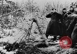 Immagine di I tedeschi Panzer Grenadiers impegnano le forze sovietiche sul fronte orientale Russia, 1944, secondo 52 filmato di repertorio 65675053351