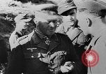 Standbild Zeitungsberichte Erfassung der britischen Seebasis Samos Griechenland, 1944, aus Sekunde 21 historischem Filmmaterial Videoclip 65675053352