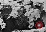 Standbild Zeitungsberichte Erfassung der britischen Seebasis Samos Griechenland, 1944, aus Sekunde 23 historischem Filmmaterial Videoclip 65675053352