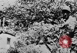 Standbild Zeitungsberichte Erfassung der britischen Seebasis Samos Griechenland, 1944, aus Sekunde 45 historischem Filmmaterial Videoclip 65675053352