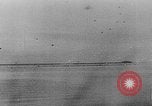 Standbild Deutsche Patrouillenboote Atlantik, 1944, aus Sekunde 28 historischem Filmmaterial Videoclip 65675053353