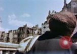 Immagine di Civili tedesco Berlino Germania, 1945, secondo 9 filmato di repertorio 65675053358