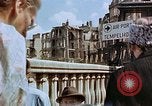 Immagine di Civili tedesco Berlino Germania, 1945, secondo 44 filmato di repertorio 65675053358