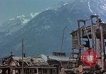 Image des ruines d'une usine la Bavière en Allemagne, 1945, de la seconde 23 séquences d'archives historiques vidéo 65675053360
