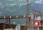 Image des ruines d'une usine la Bavière en Allemagne, 1945, de la seconde 37 séquences d'archives historiques vidéo 65675053360