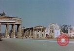 Image La Porte de Brandebourg Berlin Allemagne, 1945, de la seconde 11 séquences d'archives historiques vidéo 65675053361