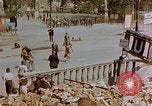 Immagine di Ingresso della metropolitana Berlino Germania, 1945, secondo 7 filmato di repertorio 65675053362