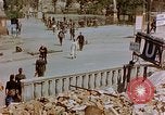 Immagine di Ingresso della metropolitana Berlino Germania, 1945, secondo 14 filmato di repertorio 65675053362