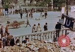 Immagine di Ingresso della metropolitana Berlino Germania, 1945, secondo 22 filmato di repertorio 65675053362