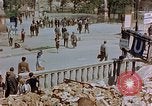 Immagine di Ingresso della metropolitana Berlino Germania, 1945, secondo 37 filmato di repertorio 65675053362