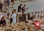Immagine di Ingresso della metropolitana Berlino Germania, 1945, secondo 52 filmato di repertorio 65675053362
