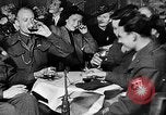 Image des activités récréatives Berlin Allemagne, 1945, de la seconde 55 séquences d'archives historiques vidéo 65675053376