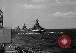 Standbild US Navy Pacific Kampf Flotte zu Hause ankommt United States USA, 1945, aus Sekunde 15 historischem Filmmaterial Videoclip 65675053377