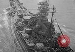 Standbild US Navy Pacific Kampf Flotte zu Hause ankommt United States USA, 1945, aus Sekunde 50 historischem Filmmaterial Videoclip 65675053377