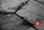 Standbild Floating Luft Streifen Vereinigtes Königreich, 1945, aus Sekunde 9 historischem Filmmaterial Videoclip 65675053379